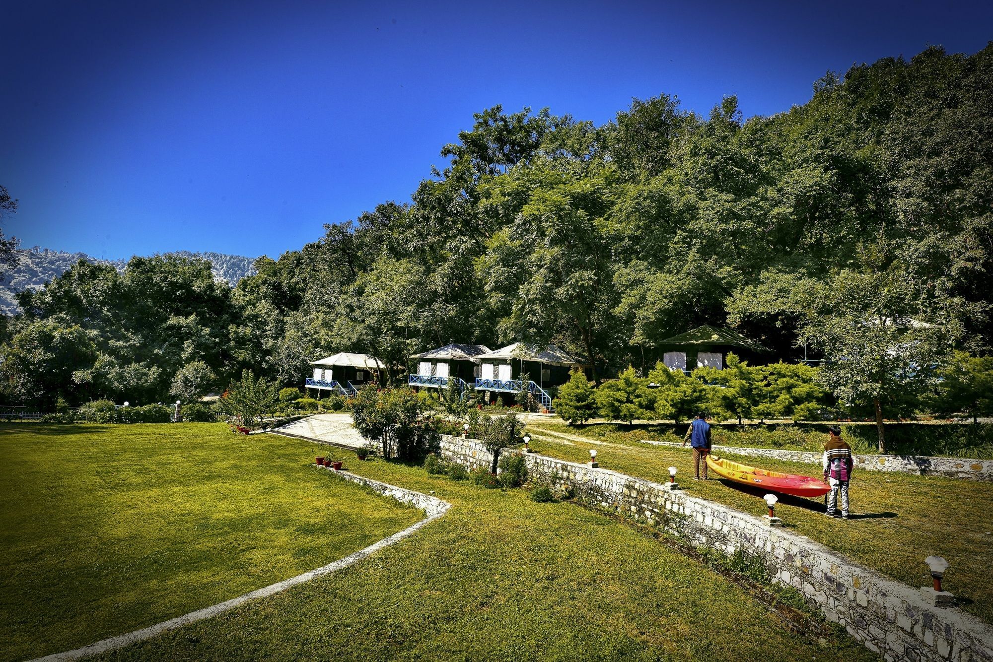 Latitude 29 By The Lake Resort Naukuchiatal Esterno foto